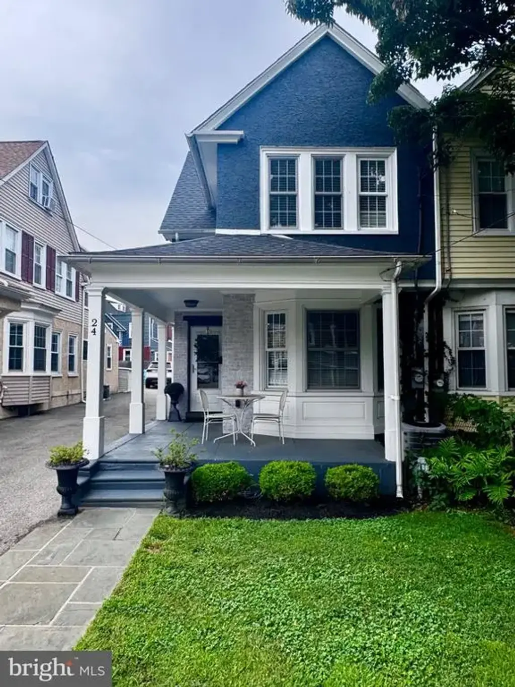 24 Thomas, BRYN MAWR