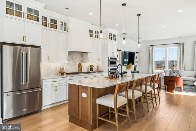 114 River Trail Cir #74, King Of Prussia