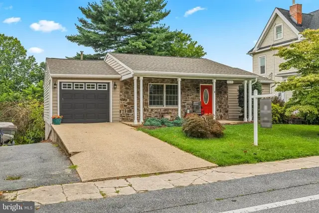 6646 Jefferson Blvd, Frederick