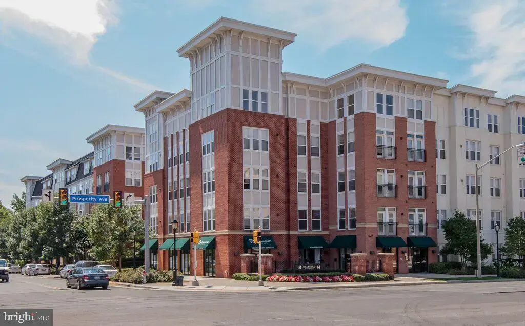 2665 Prosperity Ave #444, FAIRFAX