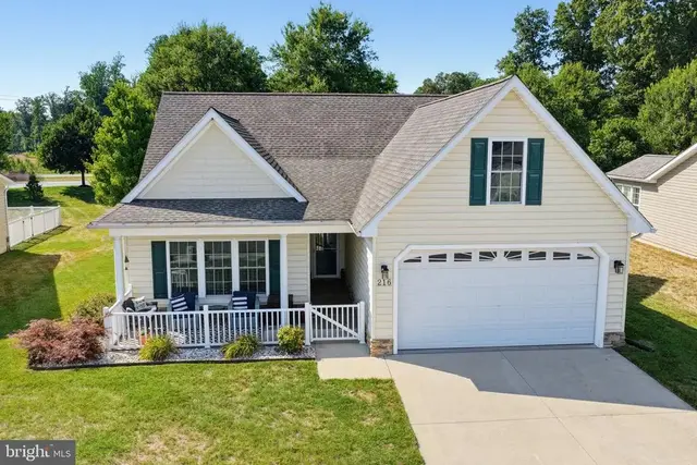 216 N Red Haven Ln, Dover