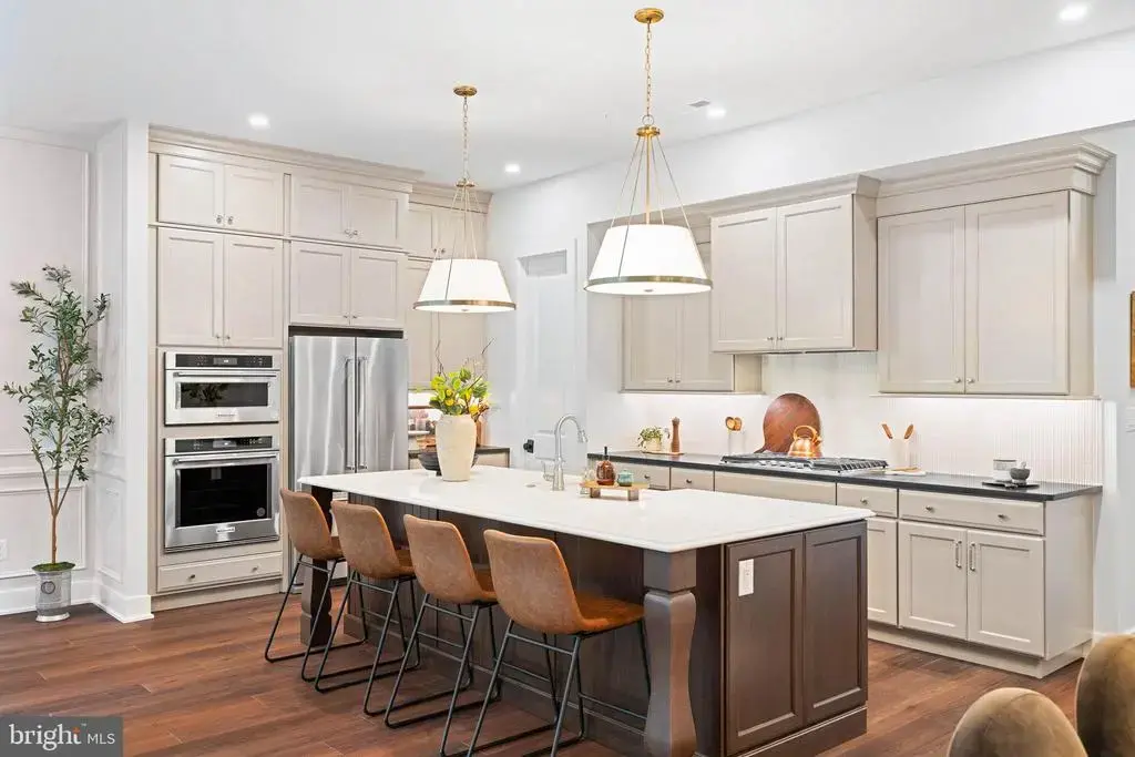 103 River Trail Cir #2, KING OF PRUSSIA