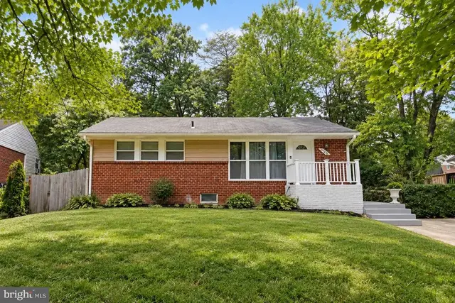 6426 Inlet St, Hyattsville