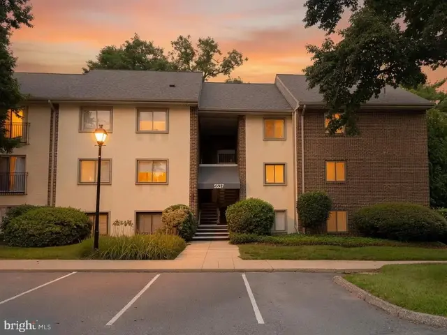 5537 Green Mountain Cir #4, Columbia