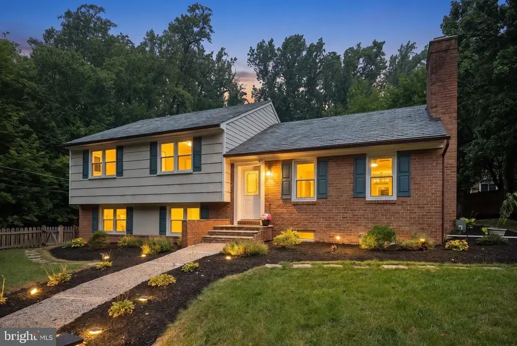 106 W Northern Pkwy, BALTIMORE