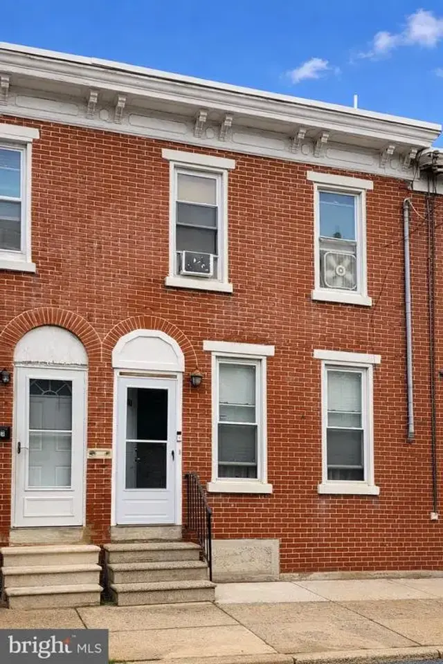 415 E 10th St, Wilmington