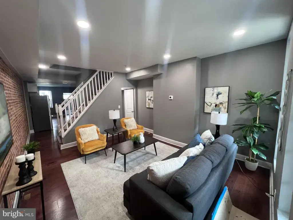 1512 W Pratt St, BALTIMORE