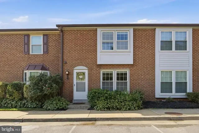 5603 Independence Cir, Alexandria