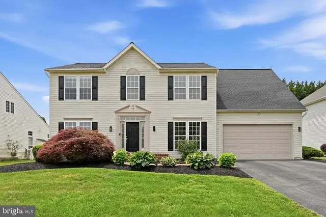 602 Corbit Dr, Middletown