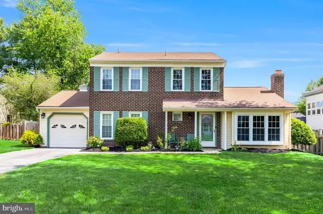 12728 Builders Rd, Herndon