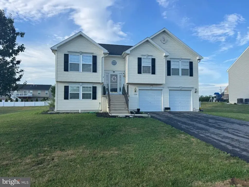 1155 Briarbend Way, GREENCASTLE