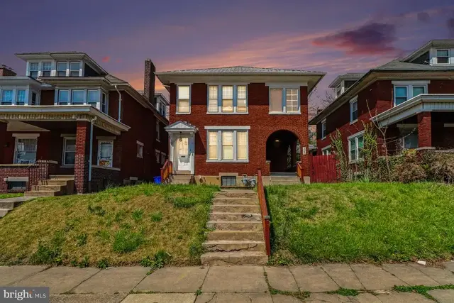 2038 Market St, Harrisburg