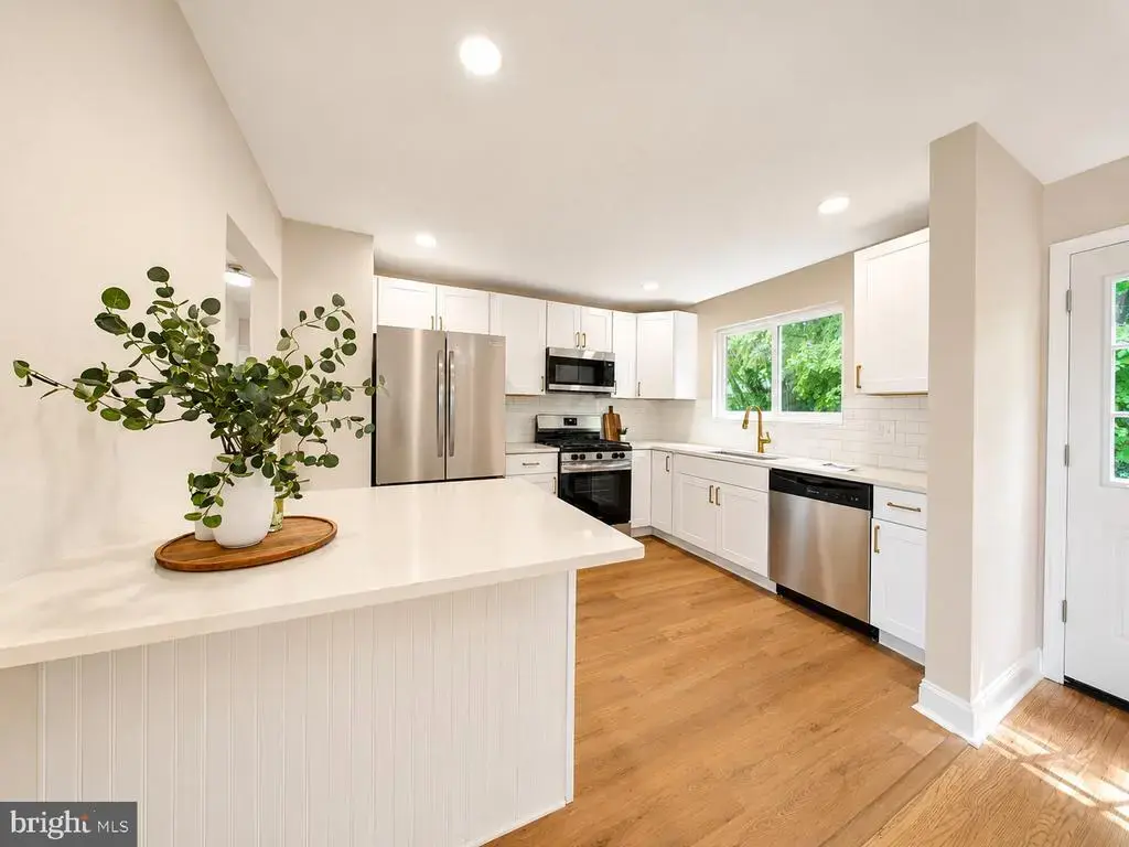 136 Moore St, WOODBURY HEIGHTS