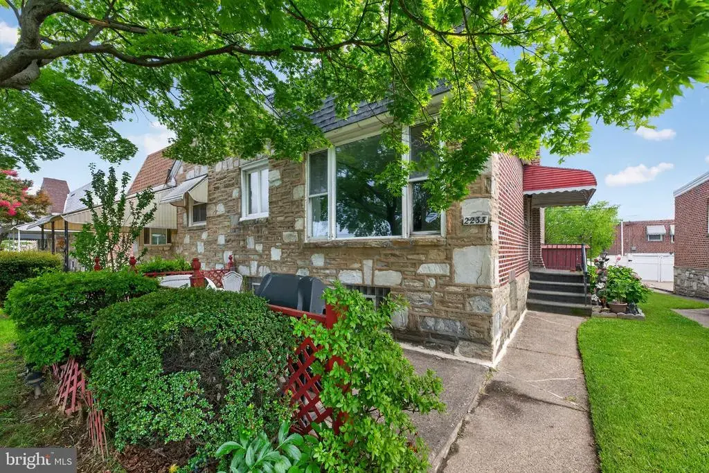 2233 Solly Ave, PHILADELPHIA