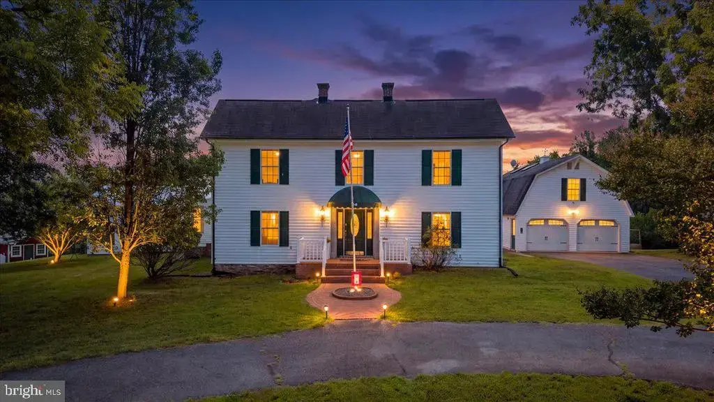 114 Pleasure Point Dr, GOODVIEW