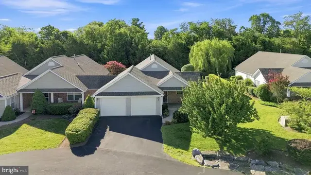 111 Tanglewood Ln, Winchester