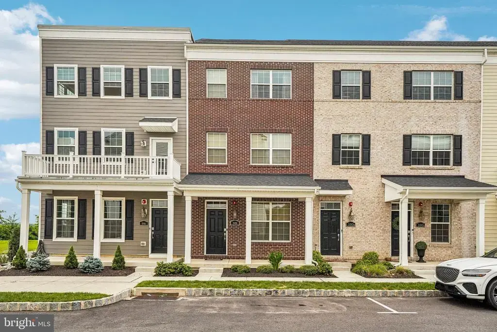 98 King St, BENSALEM