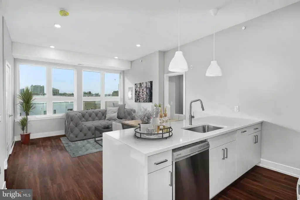 1527-29 Ridge Ave #4b, PHILADELPHIA