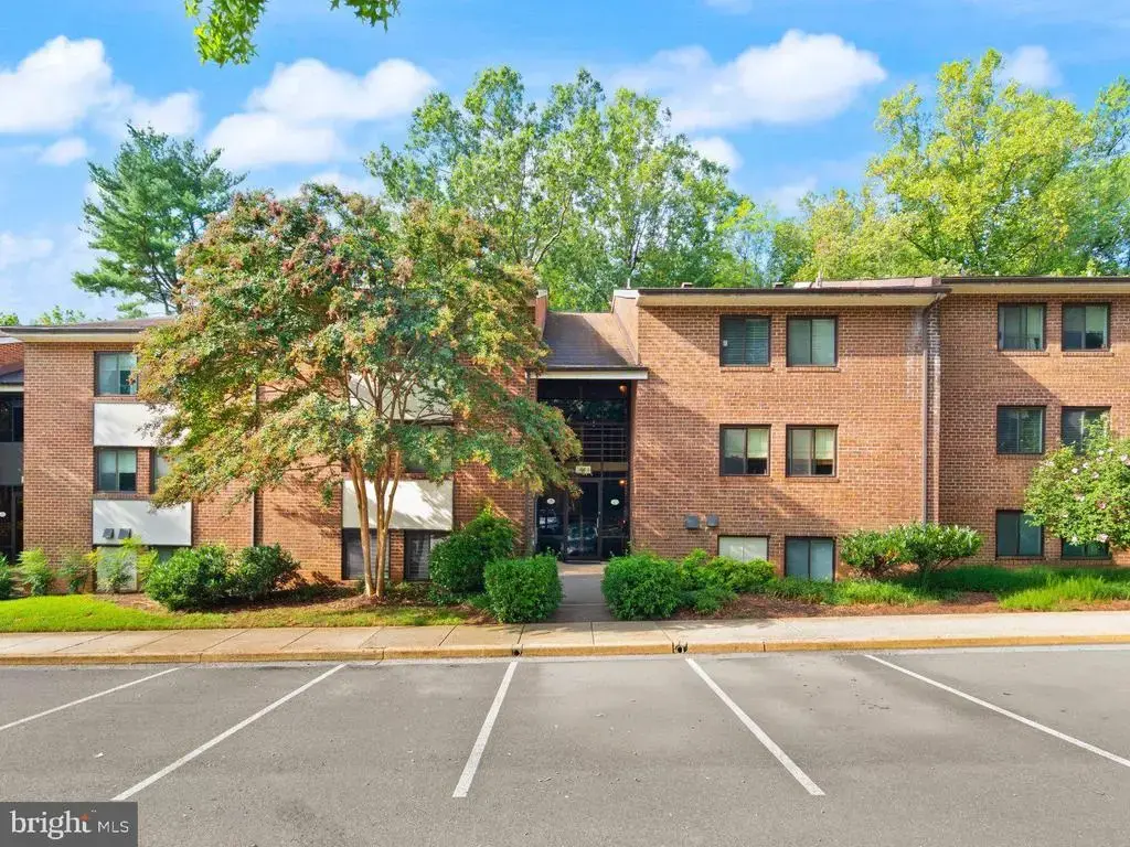 1414 Northgate Sq #14/1b, RESTON
