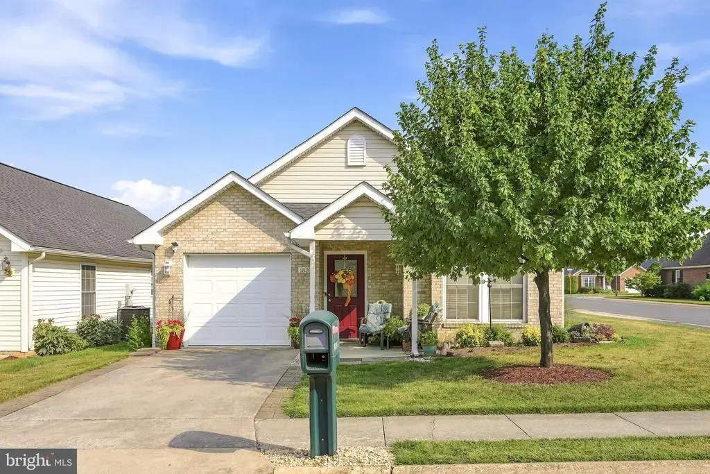 1826 Kershaw Ln, WINCHESTER