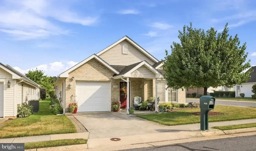 1826 Kershaw Ln, WINCHESTER