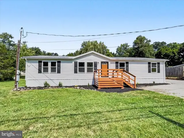 75 Cragmoor Rd, York Haven