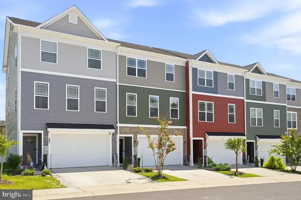 205 Jenkins Way, GLEN BURNIE