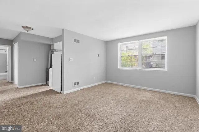 206 Trenton Place Se #103, Washington