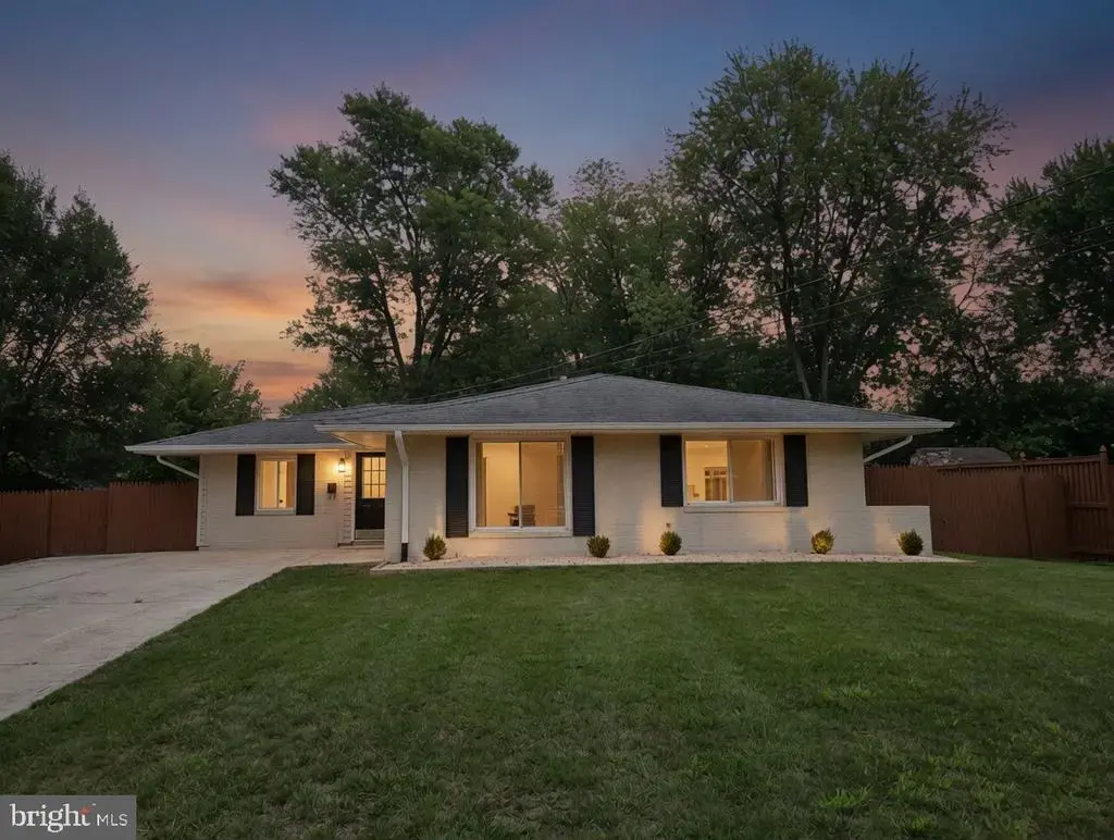 416 Virginia Ave, HERNDON