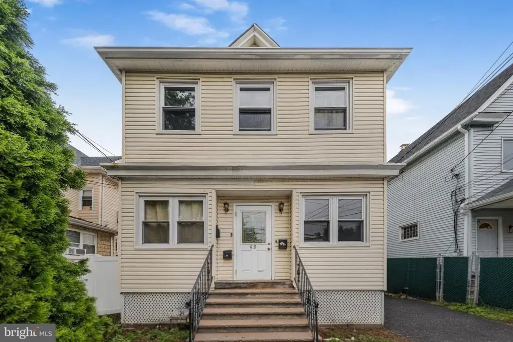 415 Magie Ave, ELIZABETH