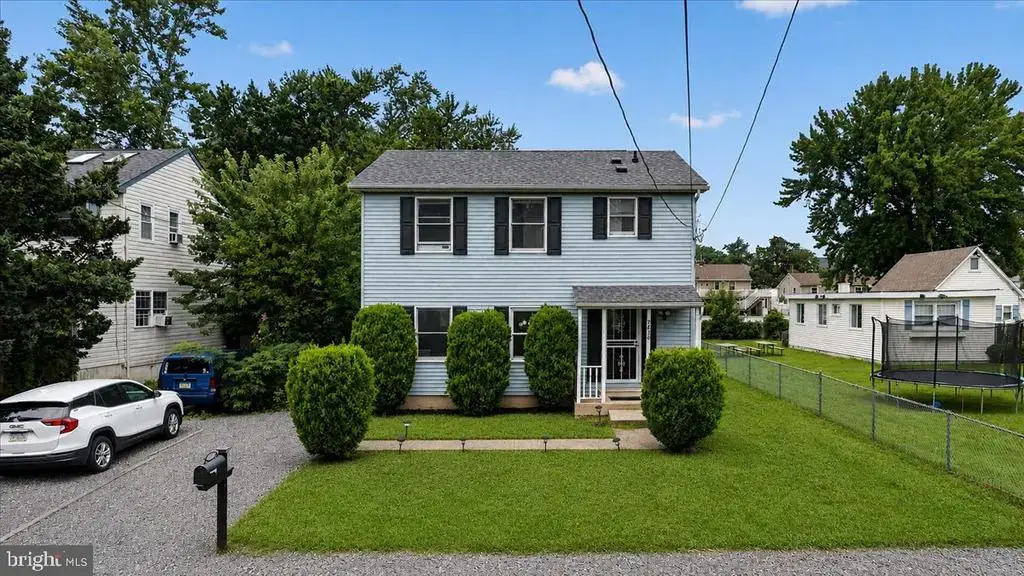 2836 Marion Ave, BENSALEM