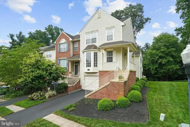238 Cayman Ct, Wilmington