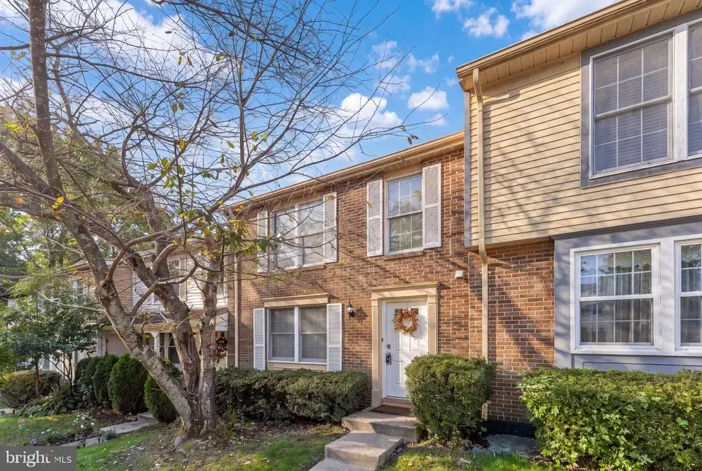 4631 Brentleigh Ct, ANNANDALE