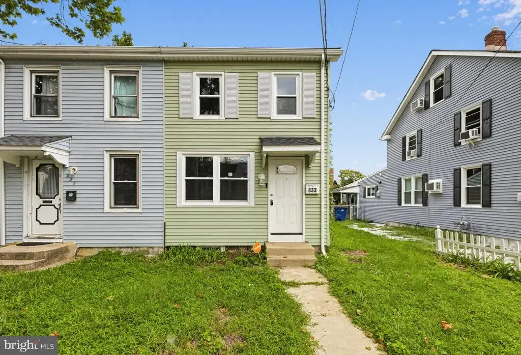 833 W 2nd St, FLORENCE