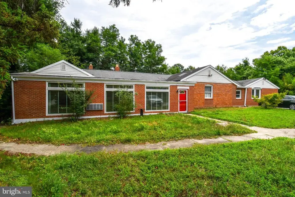 301 Loureiro Ln, OXON HILL