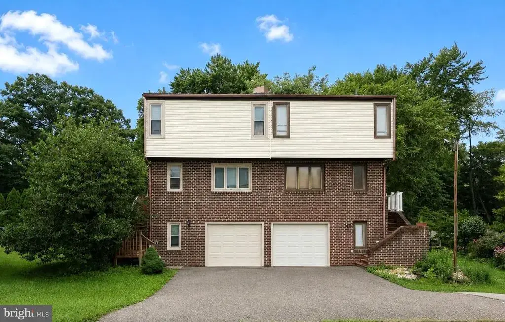 124 Hamlet Dr, KING OF PRUSSIA
