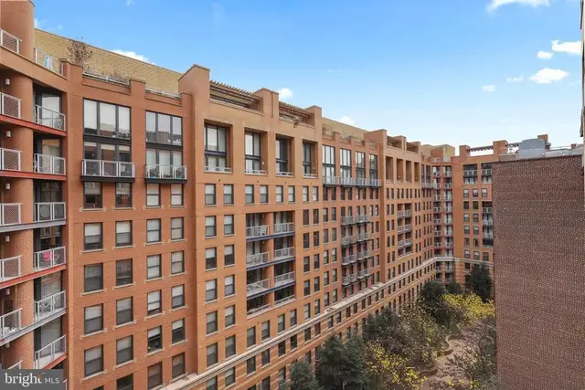 616 E St Nw #1005, Washington