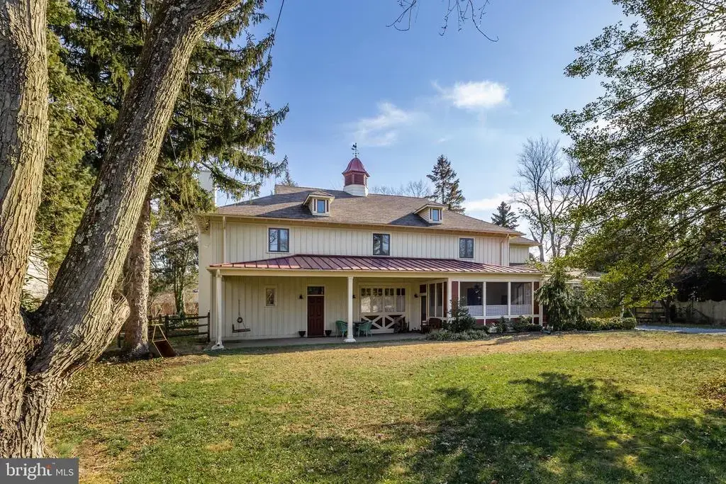 444 Shady Ln, MOORESTOWN