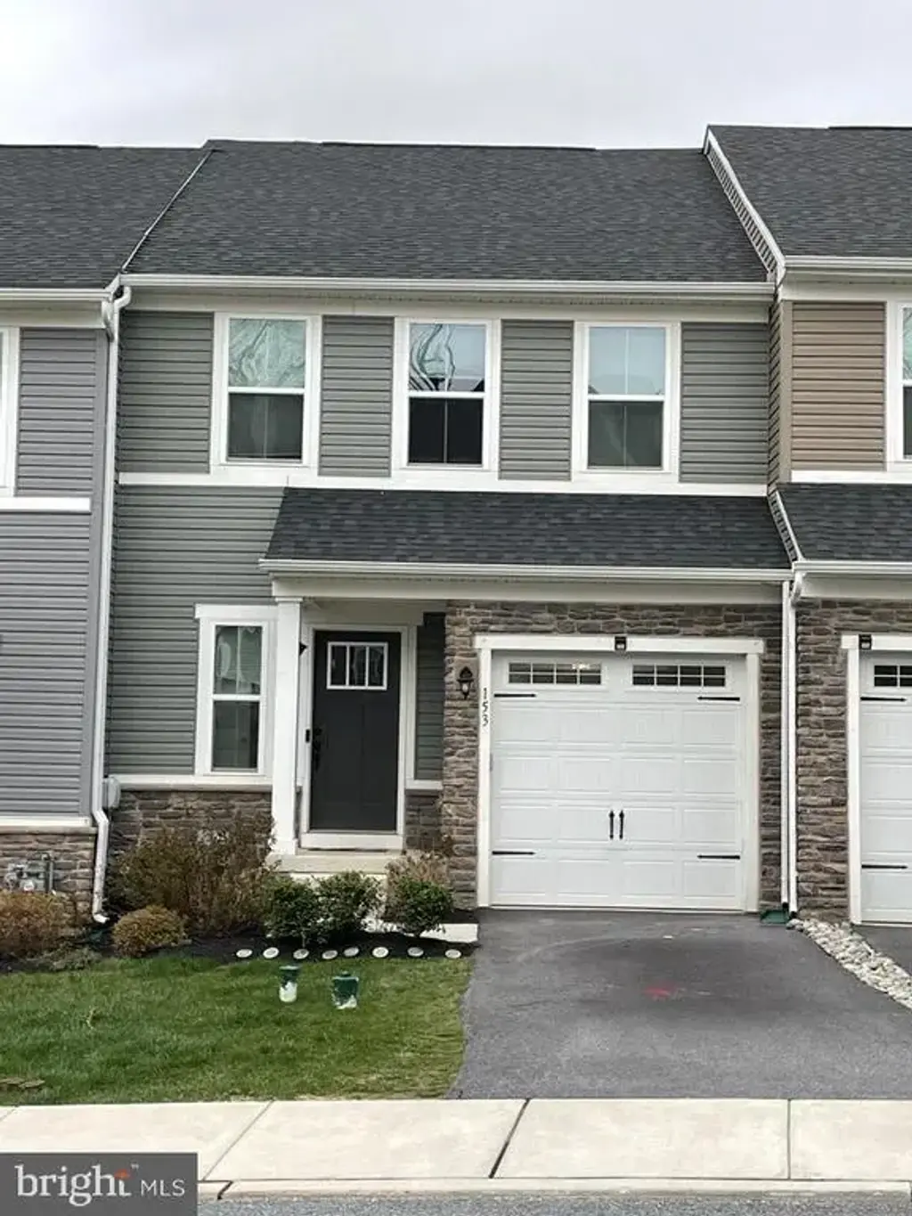 153 Mulberry Dr, MALVERN