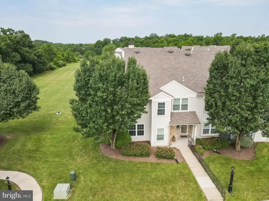 911 Eaton Ct, QUAKERTOWN