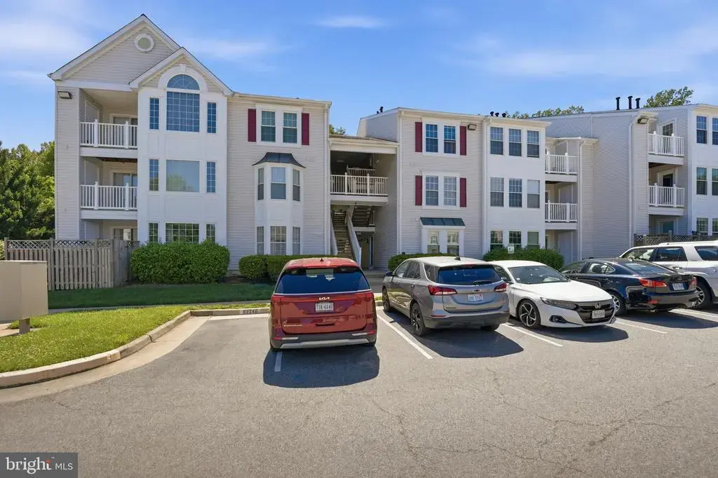 9224-j Cardinal Forest Ln #j, LORTON