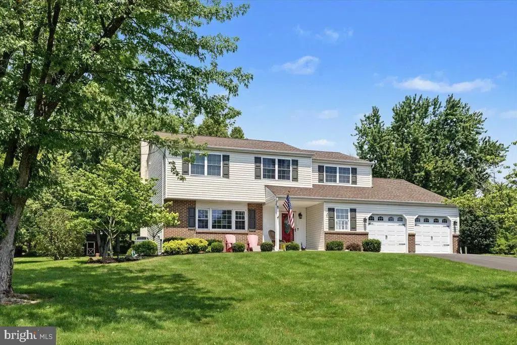 9 Brookdale Dr, DOYLESTOWN
