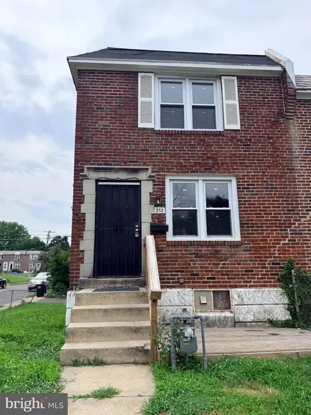 252 W 21st St, Chester