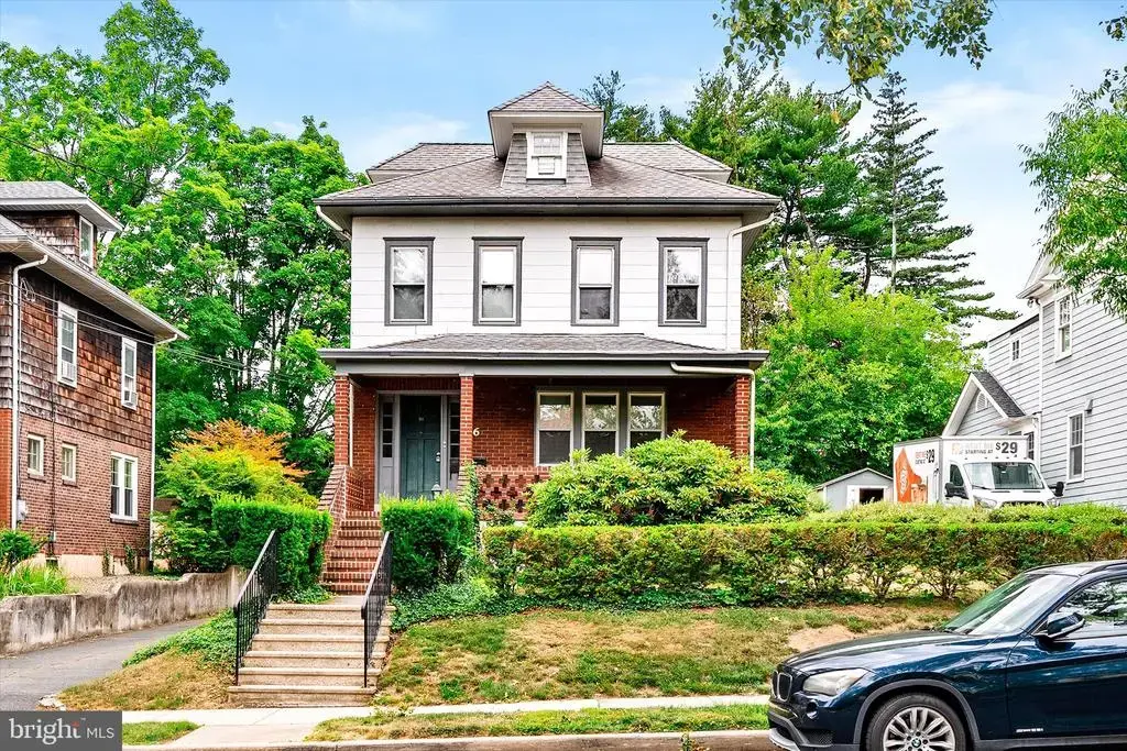 96 Linden Ln #1, PRINCETON