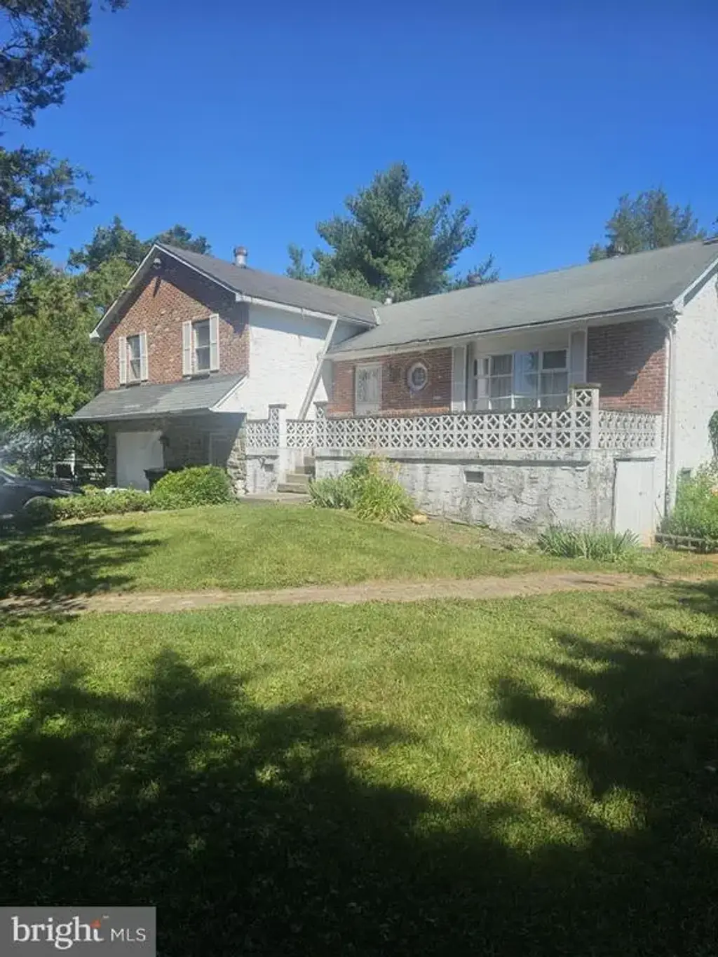 325 7th Ave, GLASSBORO