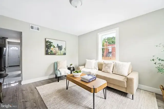 1658 F St Ne, Washington
