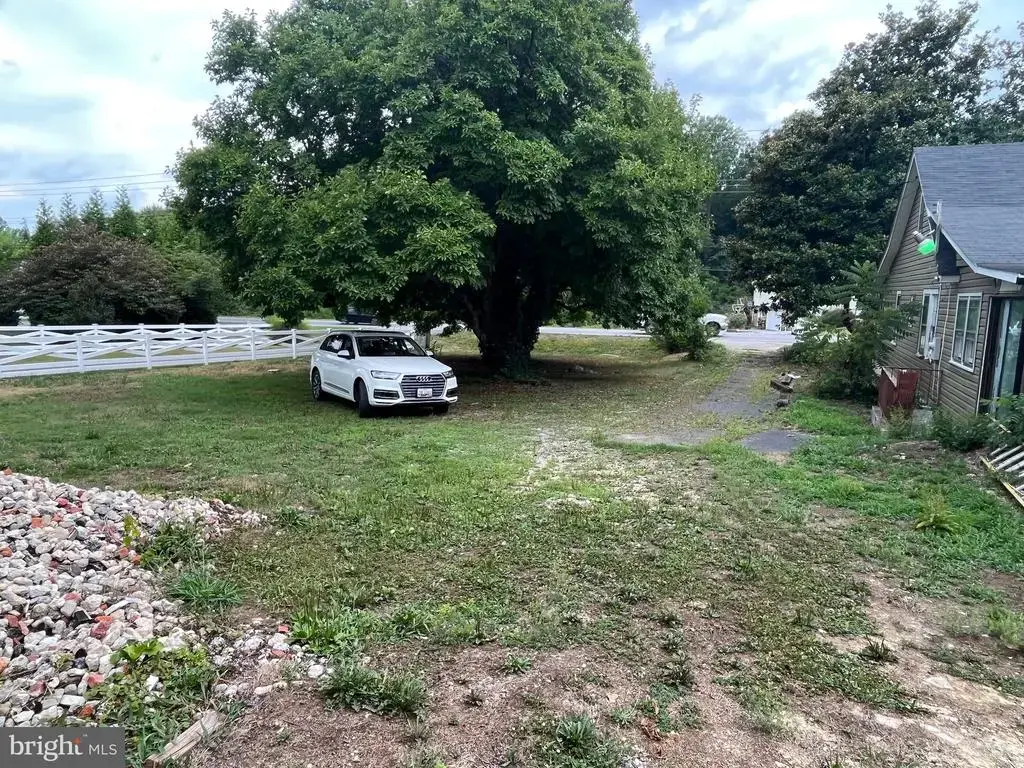 3611 Solomons Island Rd, HARWOOD