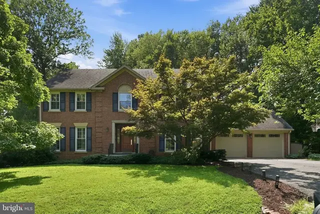 15204 Winstead Ln, Silver Spring
