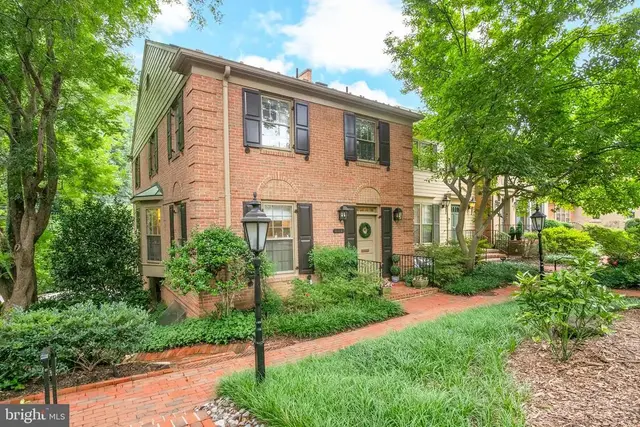 5115 Westbard Ave #1, Bethesda
