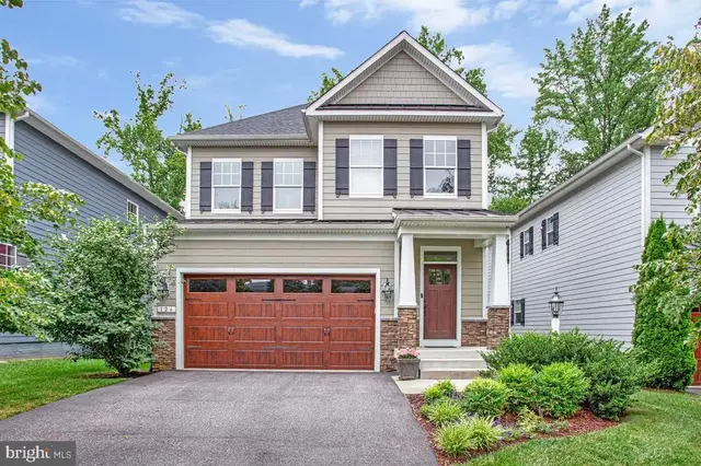 126 Marquise Ln, Annapolis